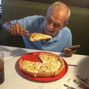 Dad Loves Minsky's Pizza