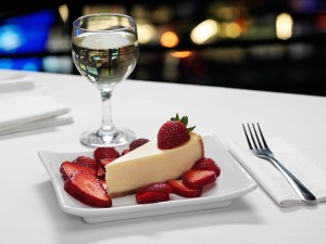 Tiramisu with white wine strawb_om