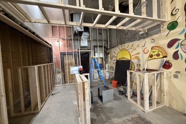 minskys-south-plaza-carry-out-remodel-1