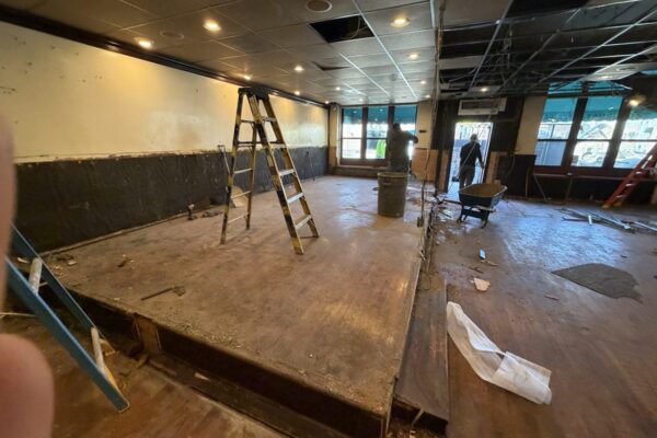 minskys-south-plaza-carry-out-remodel-3