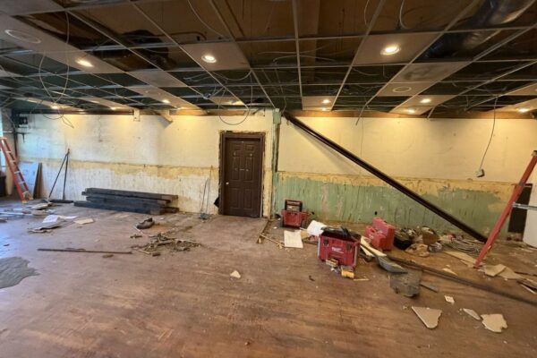 minskys-south-plaza-carry-out-remodel-4