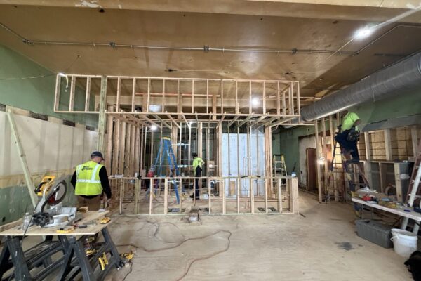 minskys-south-plaza-carry-out-remodel-8